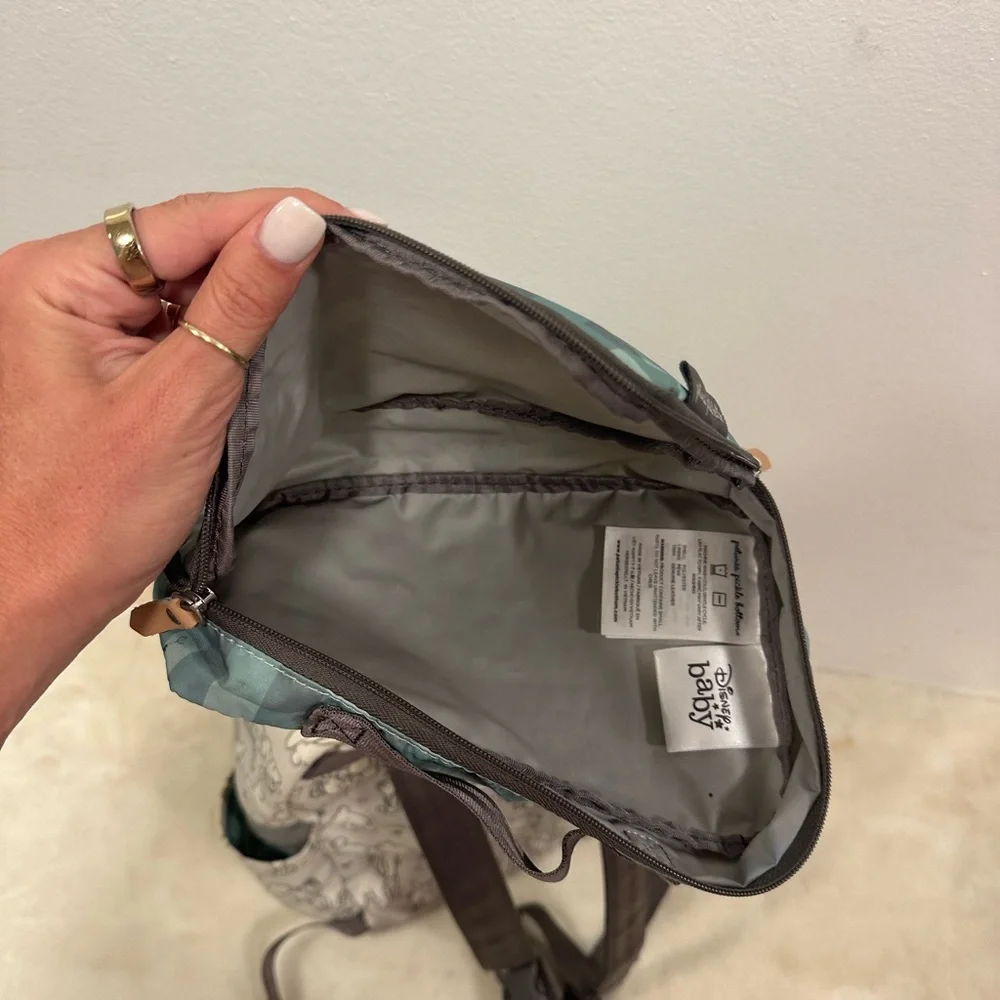 Petunia Pickle Bottom Cream Winnie the Pooh Sketch diaper bag  Backpack